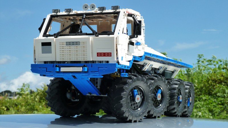 Click here for more images ad discussion