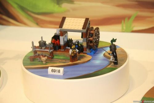 lego28.jpg lego28.jpg