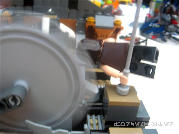 x_c2555e4a.jpg