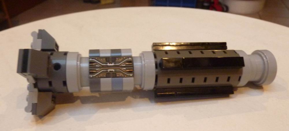 Lightsabre by eltsyr