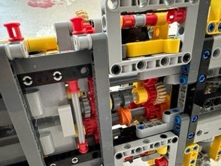 technic 2.jpg