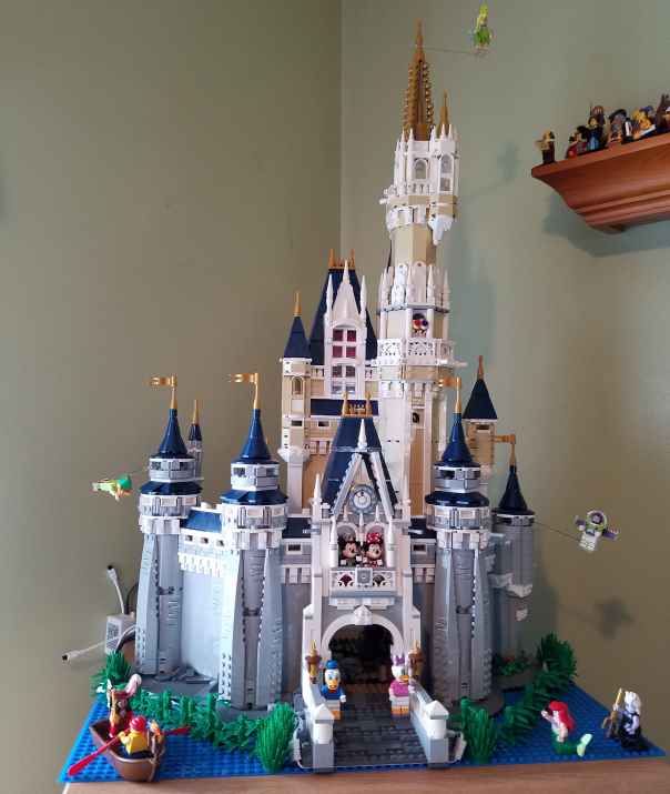 Lego Disney Castle sm.jpg
