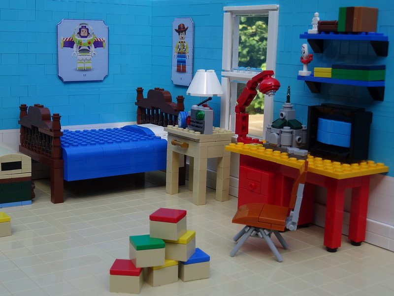 2019-07-07 - [MOC] Toy Story Andy's room.jpg