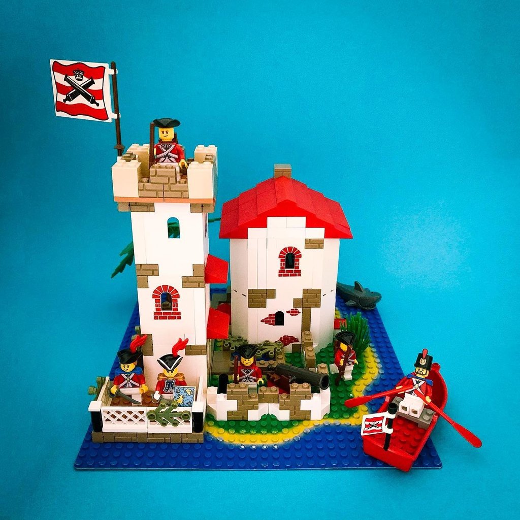 Red Coat Imperial Fort.jpg