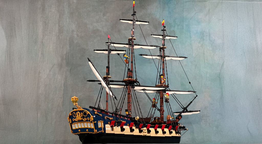 Starboard Broadside - Privateer Frigate Fortuna - BrickPerfection - Series7.jpg