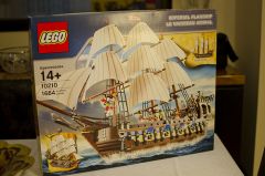 Imperial Flagship Box