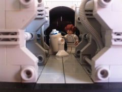 Leia and R2-D2, by konze.jpg