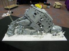 AT AT crashed In snow, By Fuppylodders