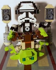 Chibi Yoda and DJ Clonie by Moodswim