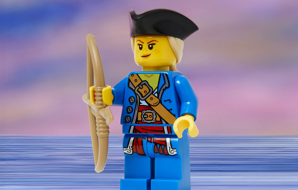 LEGO-Build-A-Minfiigure-Cheeky_Pirate_Girl-classic.jpg